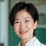 Portrait of Dr. Evelyn Chen, a professional FMD.