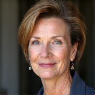 Portrait of Dr. Lisa Nguyen, Clinical Psychologist.